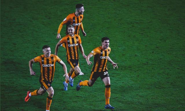 爆冷!英雄联盟强队意外出局震惊全场的简单介绍 爆冷!英雄联盟强队意外出局震惊全场的简单介绍