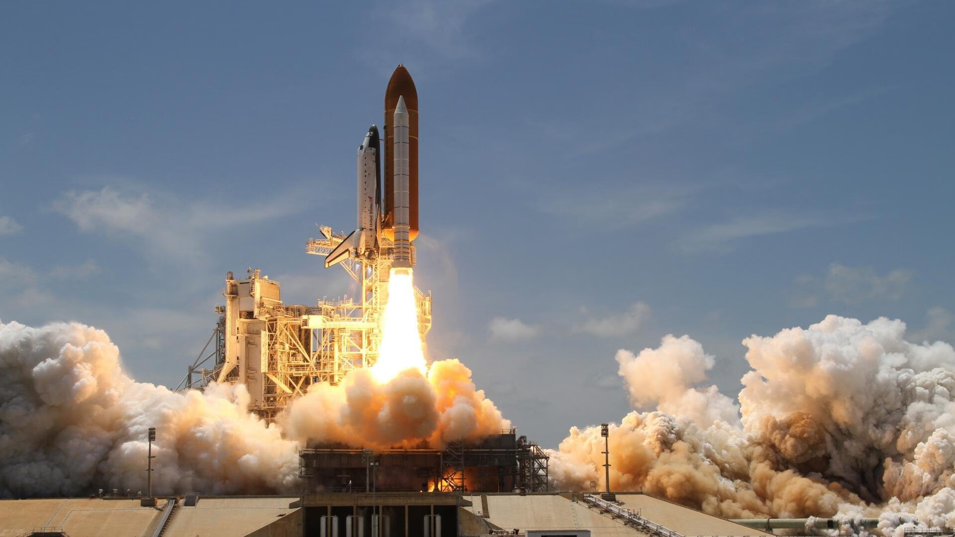 凯恩独造五球统治比赛！拜仁客胜马赛，日本国脚难挽败局