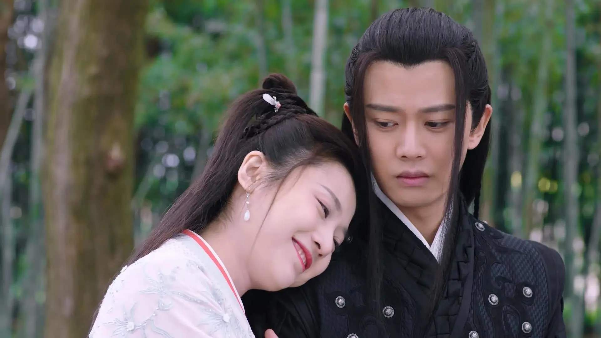 篮球双雄会，马刺加时险胜深圳，英格拉姆争冠接管比赛