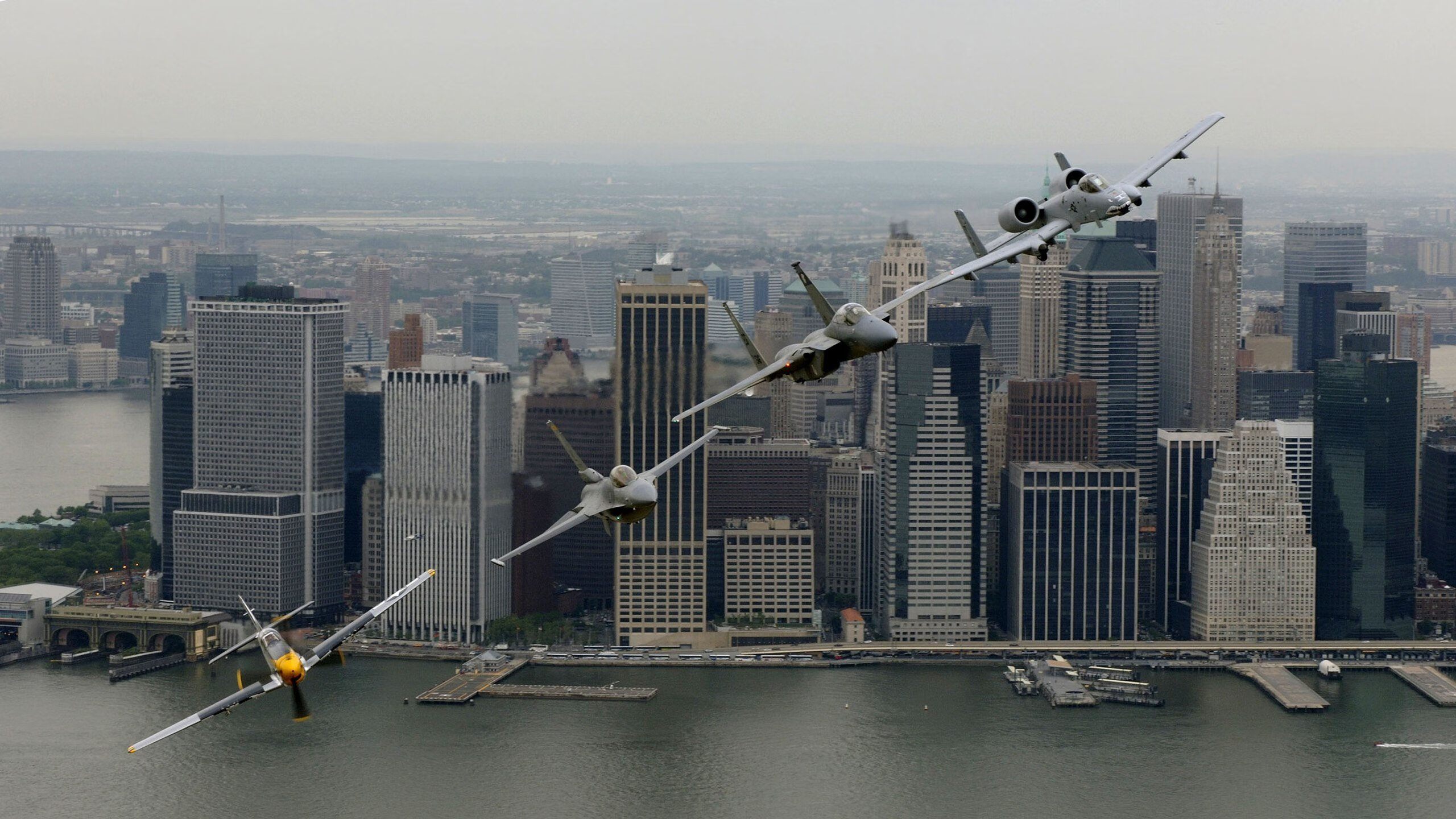 当霍勒迪吹响末节号角,一个跨越边界的国家德比启示录