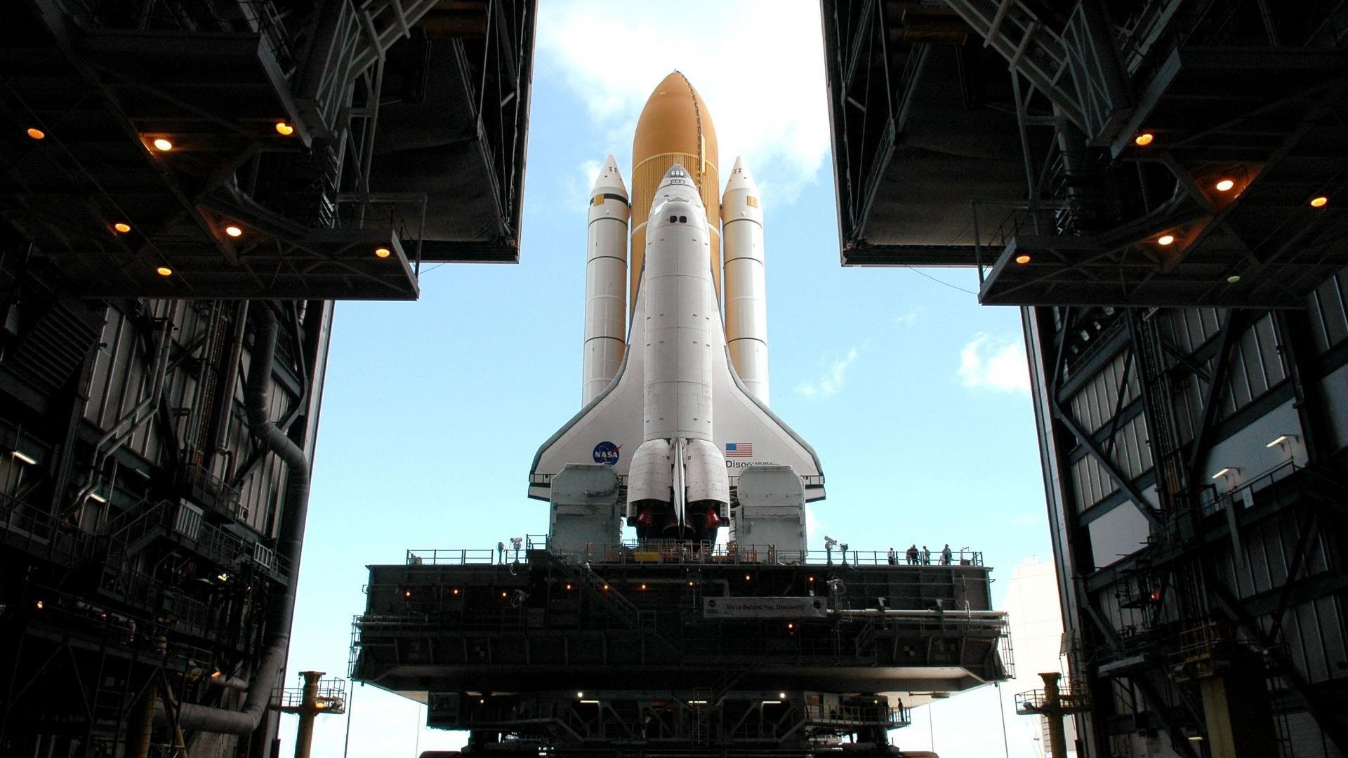 世界排名争夺战焦点战，76人正面击溃魔术，东部格局再起波澜