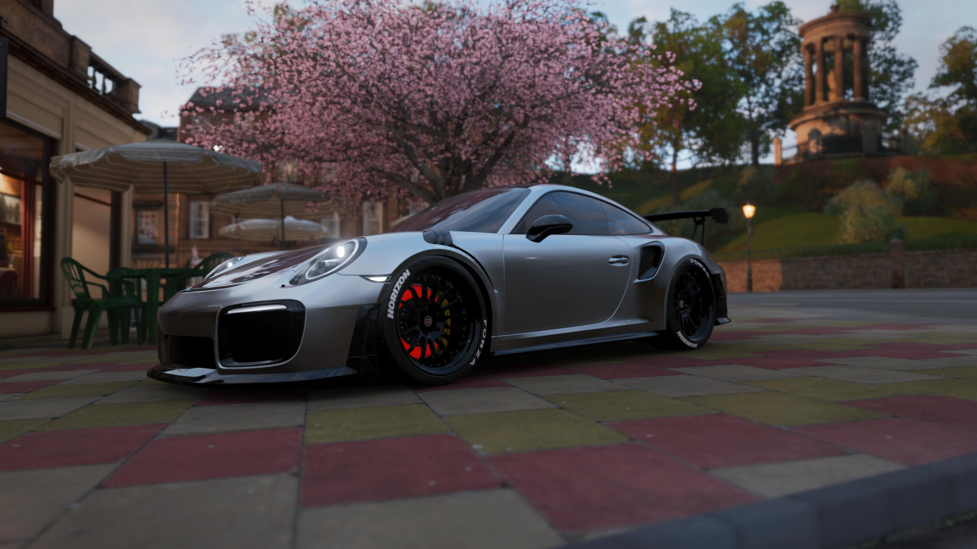 西亚卡姆横空降临，亚平宁绿茵上演篮球式高能征服