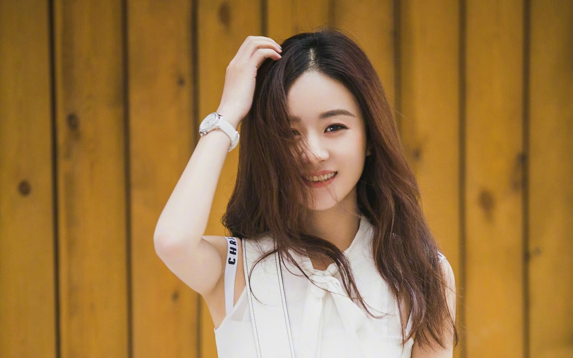 开云体育在线-全面防守的悲歌与个人英雄的赞歌，足球的二元悖论